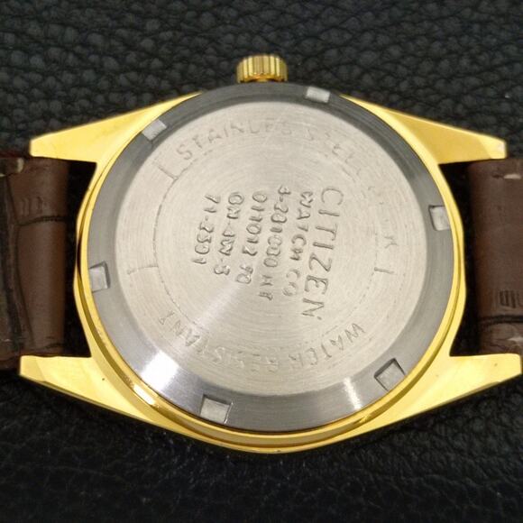 Vintage 1972 Citizen Automatic Mens Gold Watch W/daydate & White accents - Picture 8 of 10